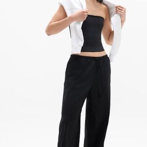 NWT Athleta Mid Rise Wide Leg Pant